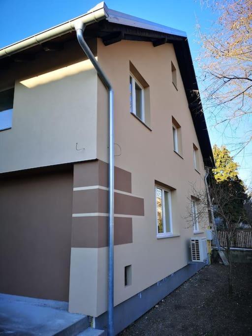 Cozy Apartment For Short Term Rent. Káty Exterior foto